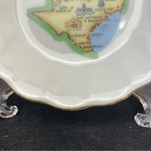 Vintage,  4.25” Texas State Souvenir Japan Made Small China Plate with Gold Trim - Picture 5 of 11